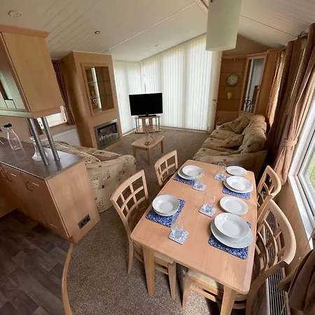 بيت للعطل Comfortable Static Caravan